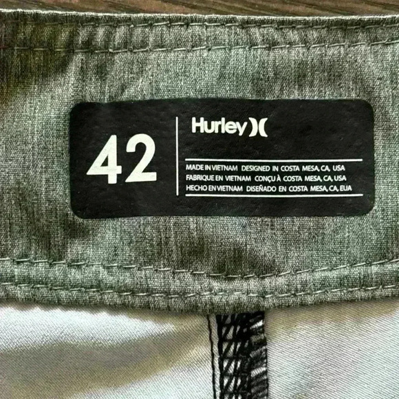 NWT HURLEY men’s swim trunks size 42 (waist to  bottom 21 inches) - Picture 5 of 8